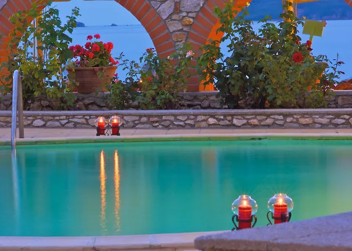 Hotel Esperides Achladies (Skiathos)