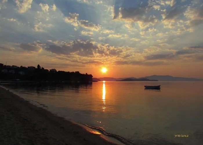 Hotel Esperides Achladies (Skiathos)