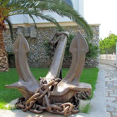 Esperides 4* Achladies (Skiathos)