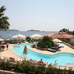 Esperides Hotel 4*