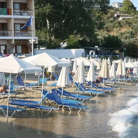 Esperides 4* Achladies (Skiathos)